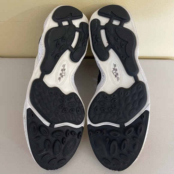 Nike Zoom Mercurial XI Flyknit (Size 12) - Picture 3 of 5